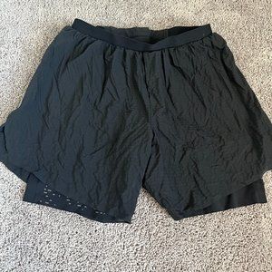 Size S - Lululemon Textured Surge Black Shorts